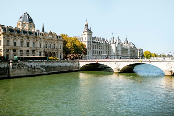 Conciergerie Airbnb Antibes : Gagnez en tranquillité d'esprit